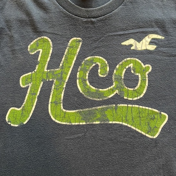 Hollister LG T-Shirt - Picture 3 of 4